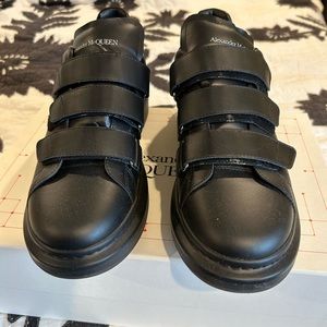 Authentic Alexander MQueen men sneakers. Size 10. Original box included.